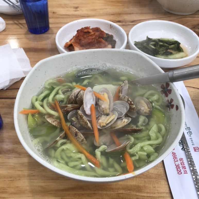 탄탄칼국수 이미지