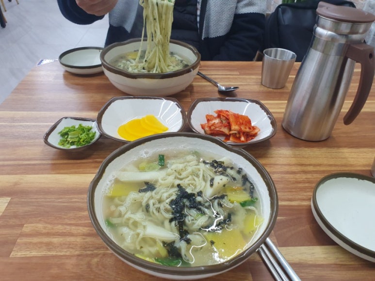 으뜸칼국수랑콩국수랑 이미지