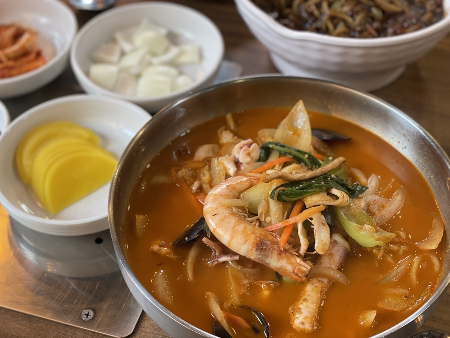 황제짬뽕 이미지