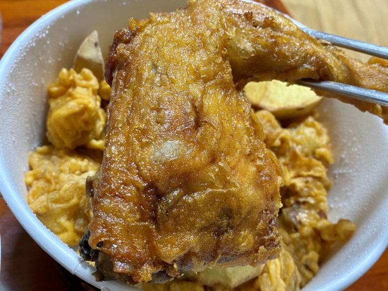 구통치킨 이미지