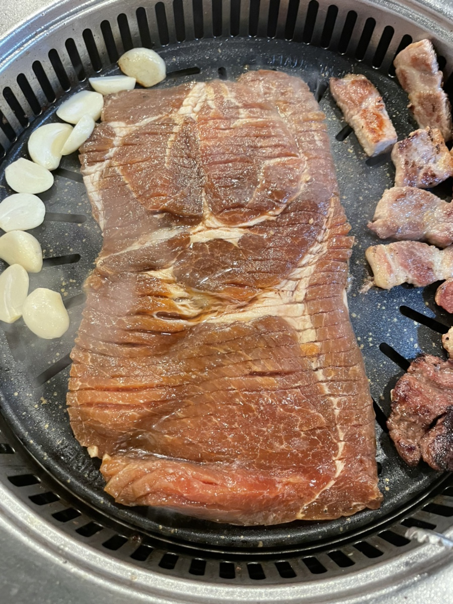 돈돈숯불갈비 이미지