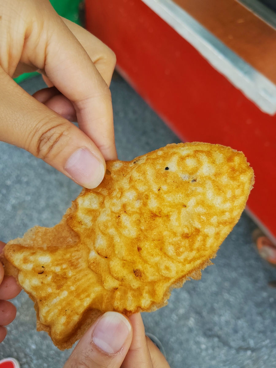 황금붕어빵 이미지