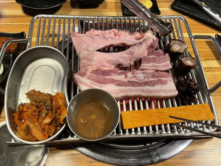 884숯불낭만돼지 이미지