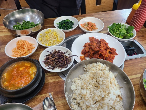 건강보리밥 이미지