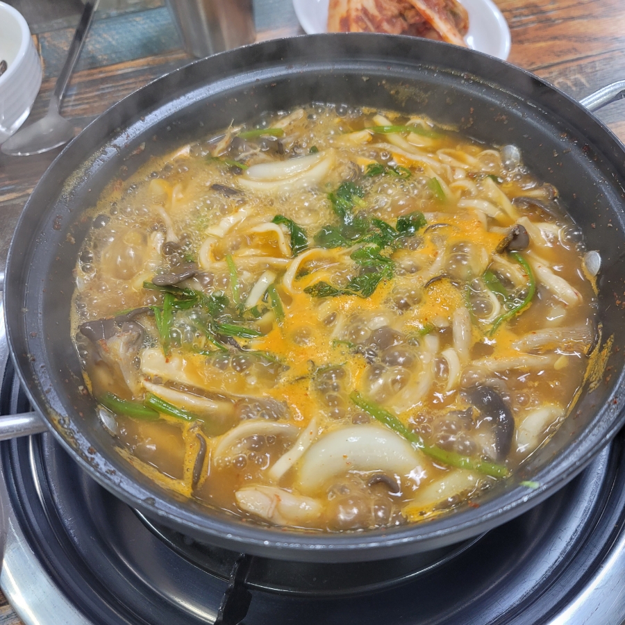 선미버섯칼국수 이미지