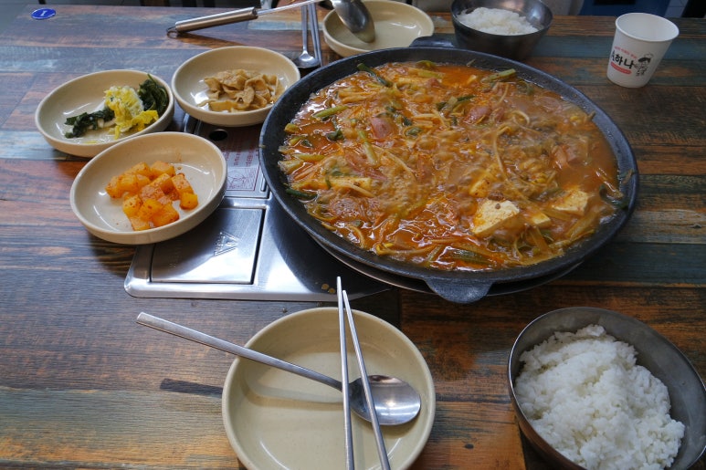 왕부대찌개 이미지