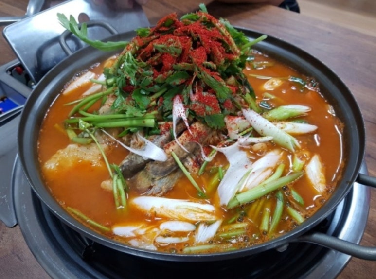 포천한탄강메기매운탕 이미지