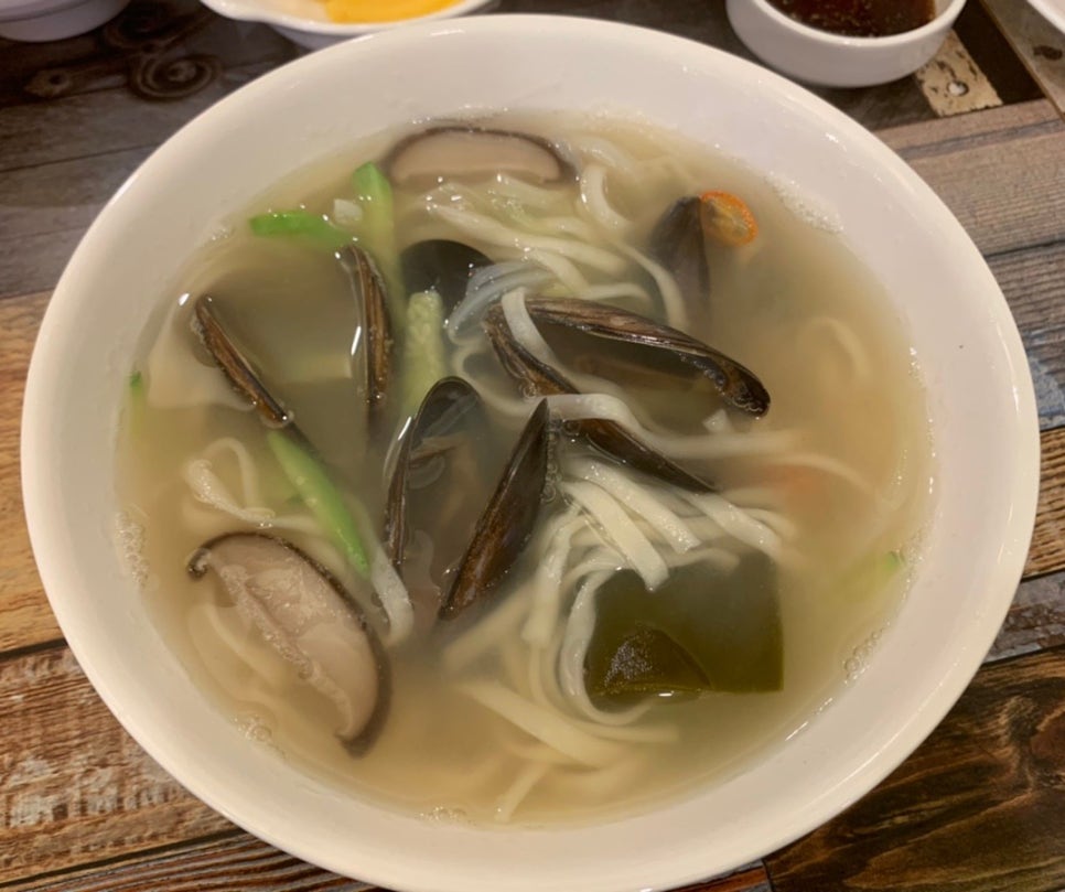 한남칼국수 이미지
