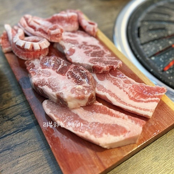 눈꽃생고기참숯한우 이미지