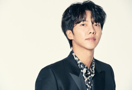 라이팅엔터테인먼트 이미지