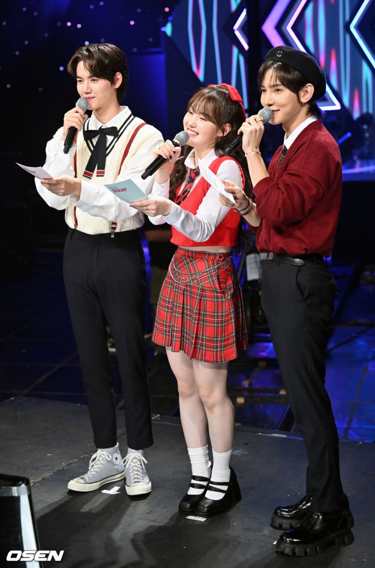 엠씨(MC) 이미지