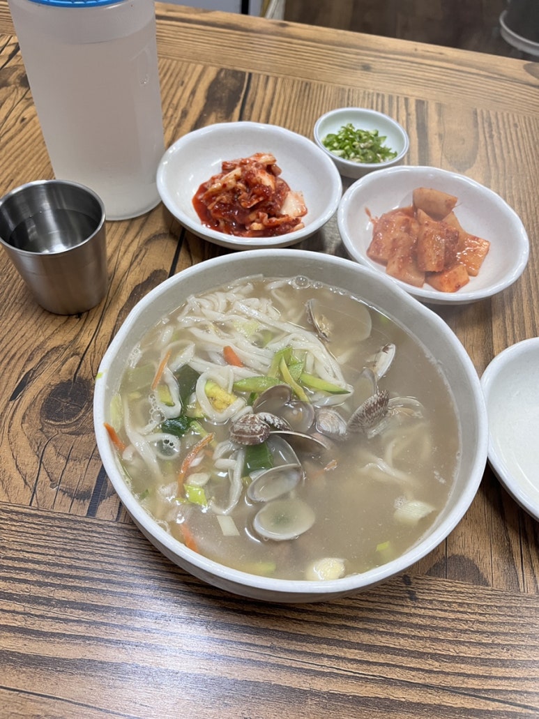 김여사칼국수 이미지