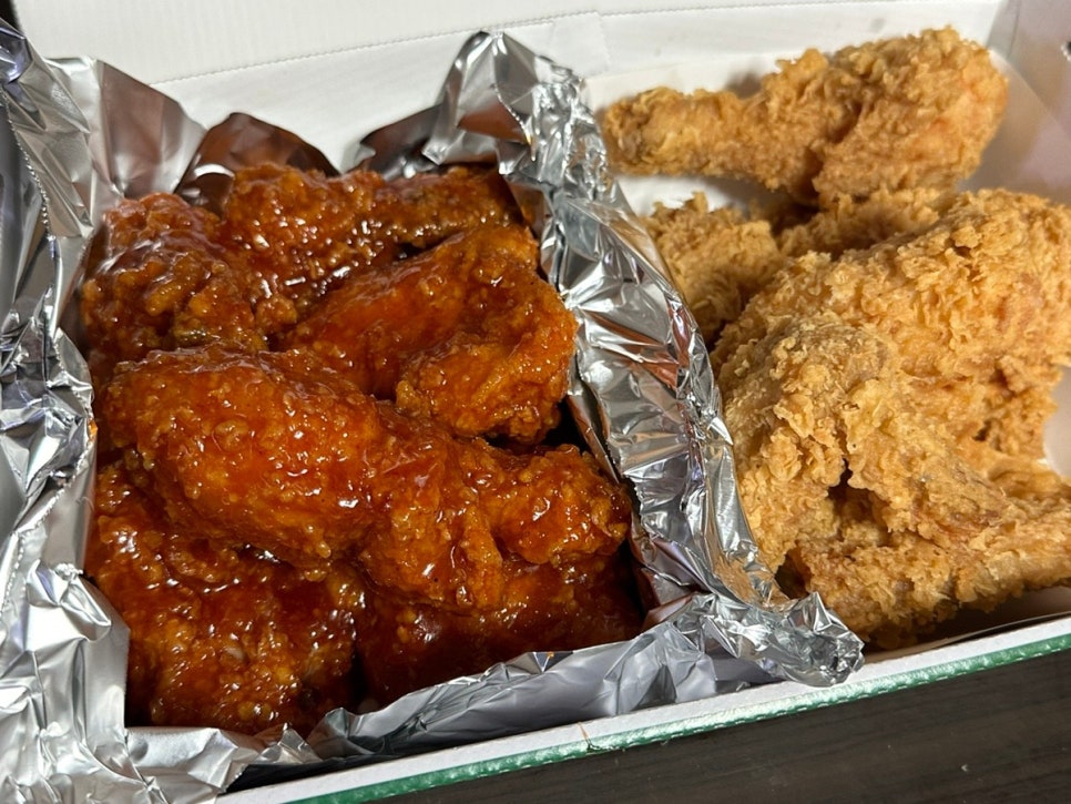 BBQ치킨 잠실새내점 사진 2