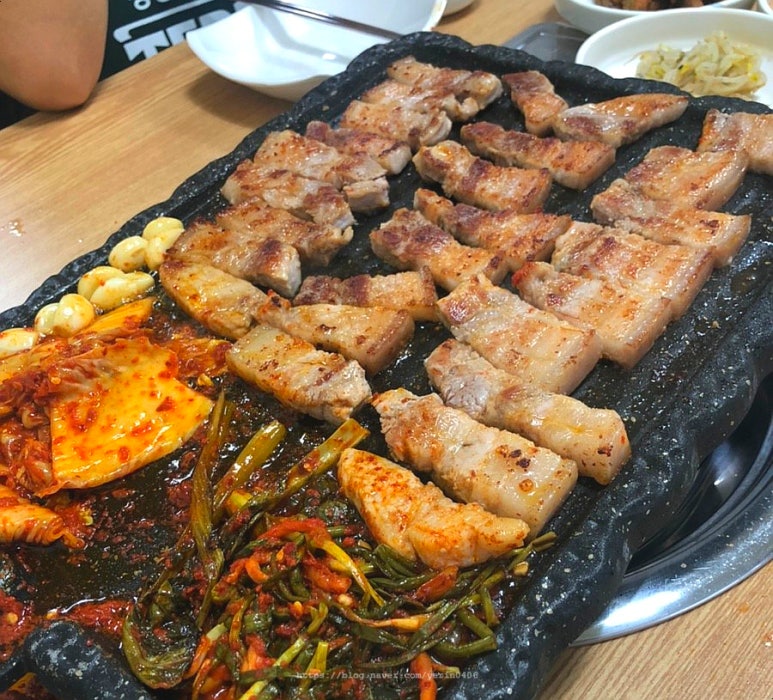 수림생삼겹 이미지