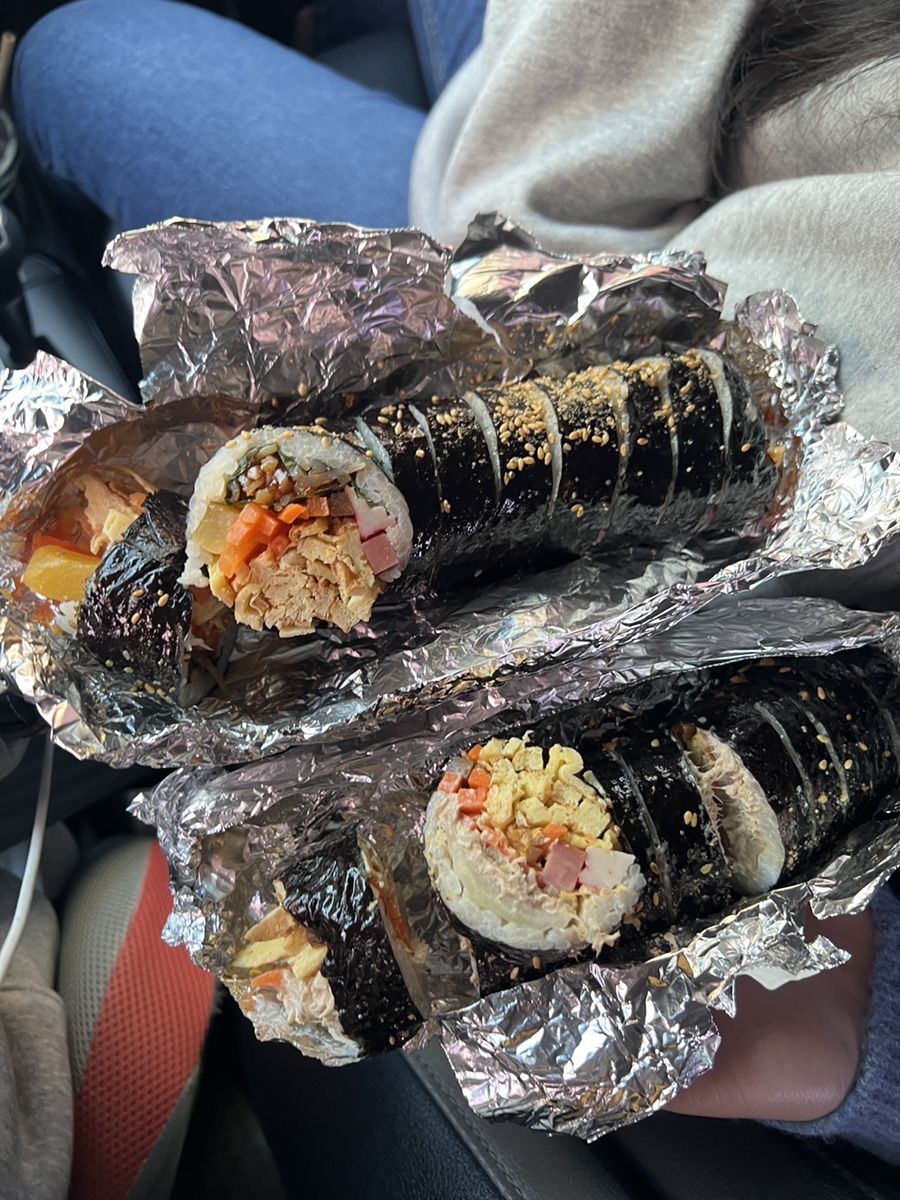 봄 꽃길김밥 이미지