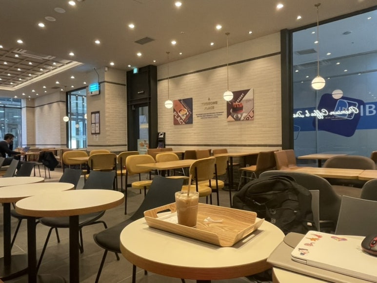 투썸플레이스인덕원대륭 이미지