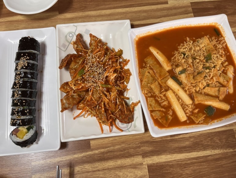 흥전분식 이미지