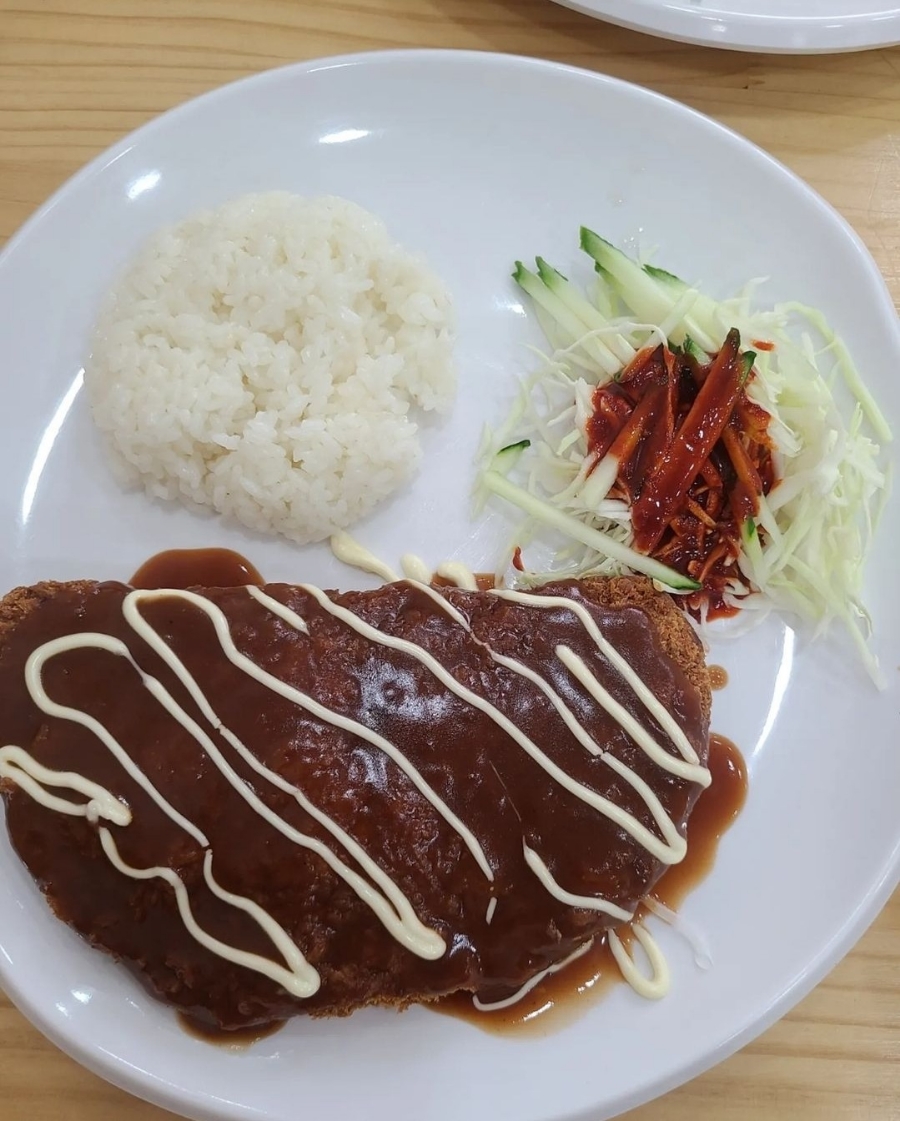 런김밥 이미지