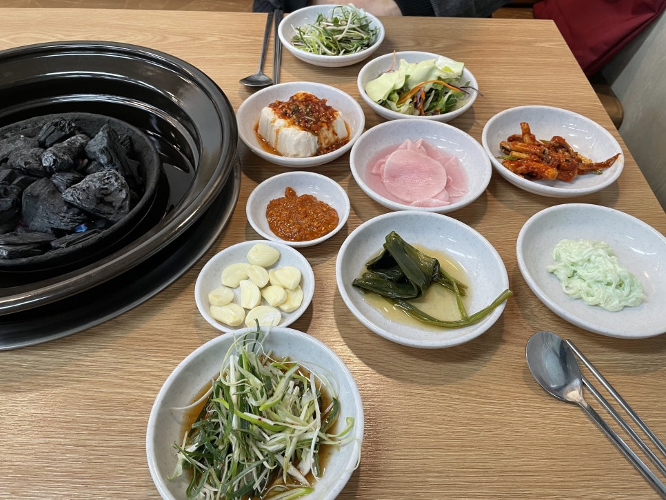 이가 숯불갈비 전문점 이미지