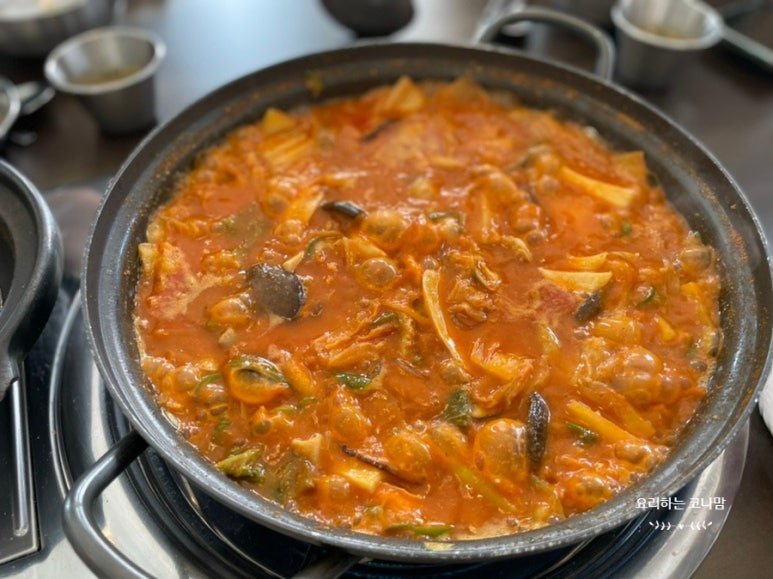 한제소곱창전골 이미지