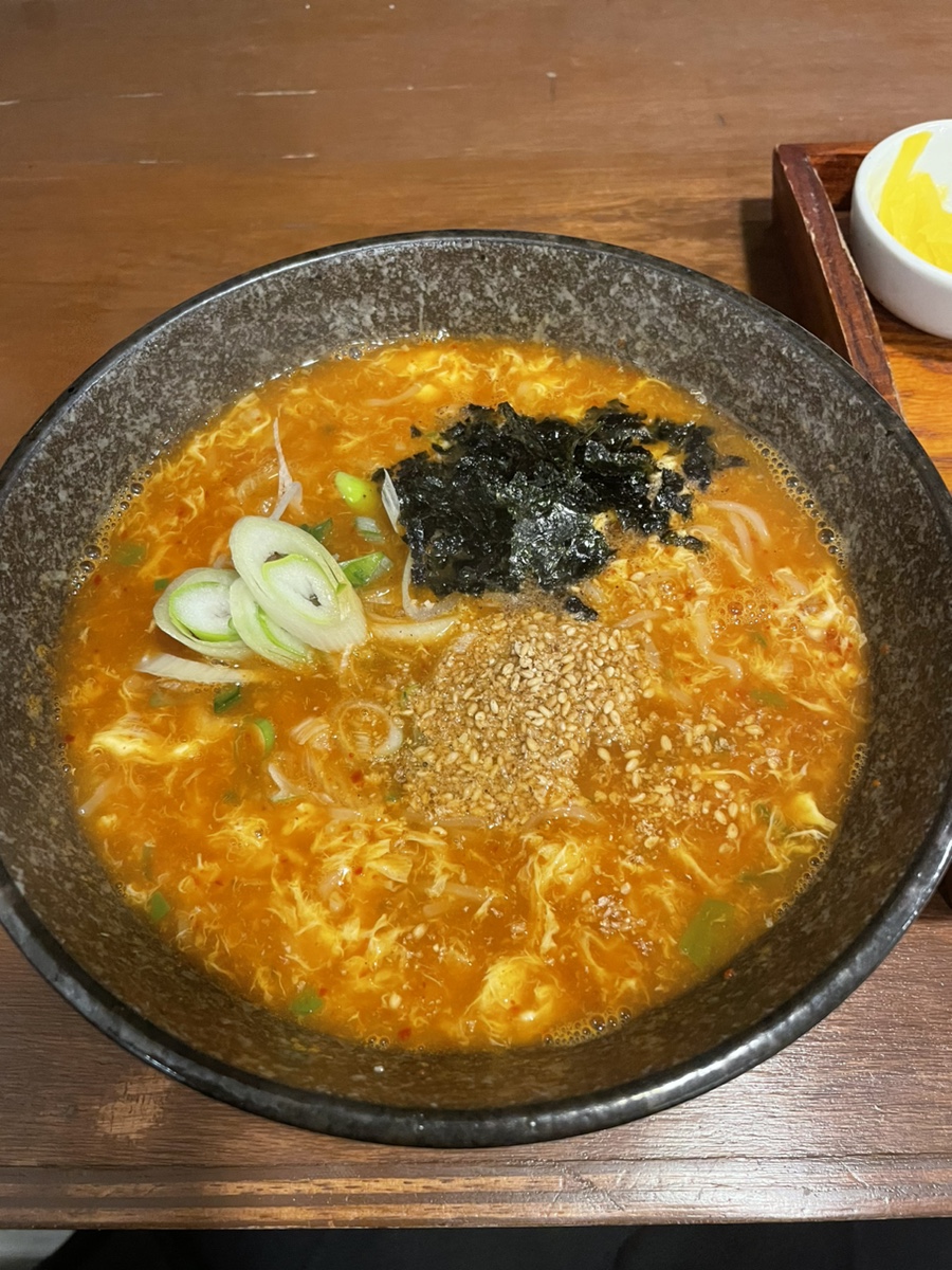 브라운면 이미지