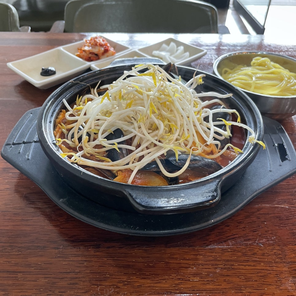 역전뚝배기식당 이미지