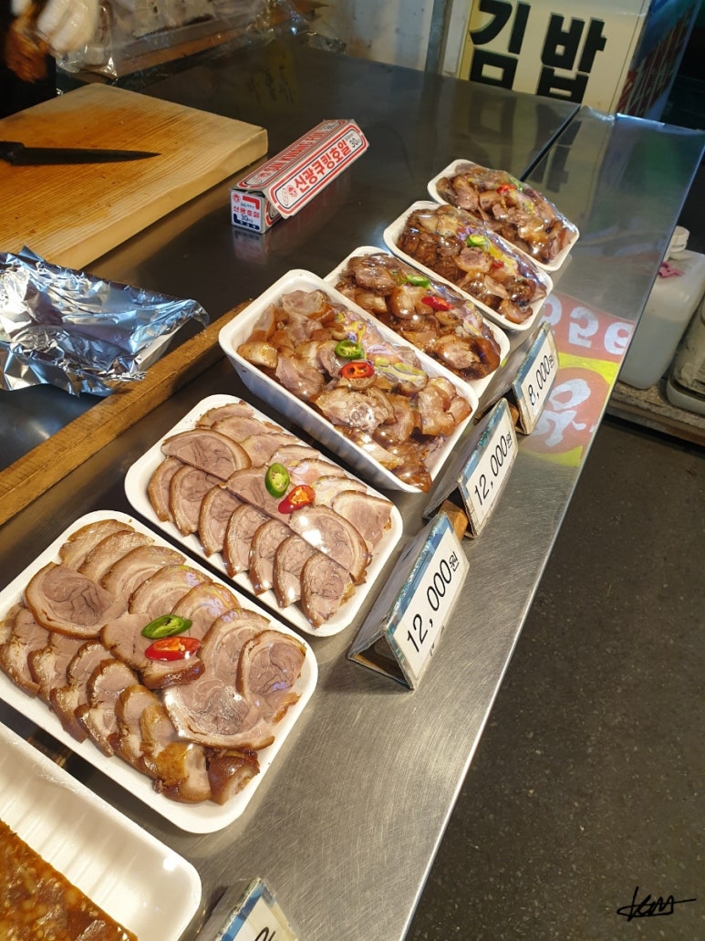 놀부왕족발 이미지