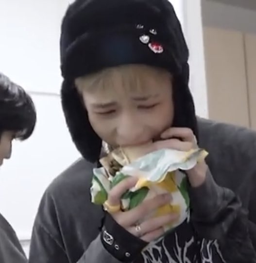 자만추만두 이미지