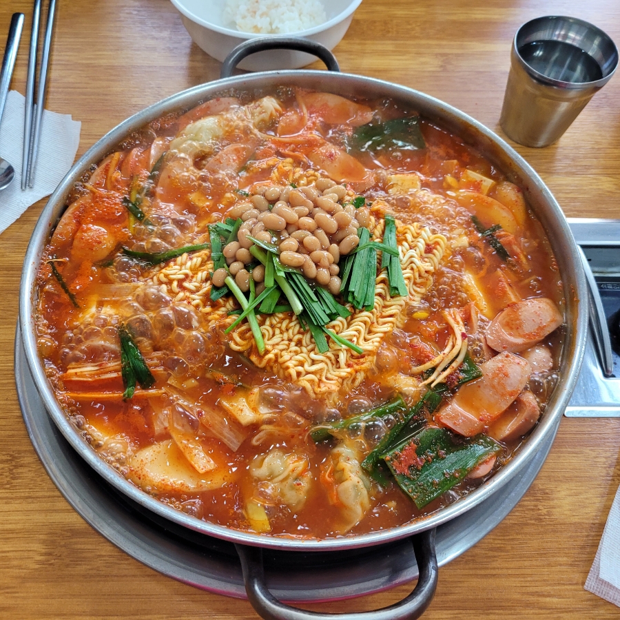 망원부자부대찌개 이미지