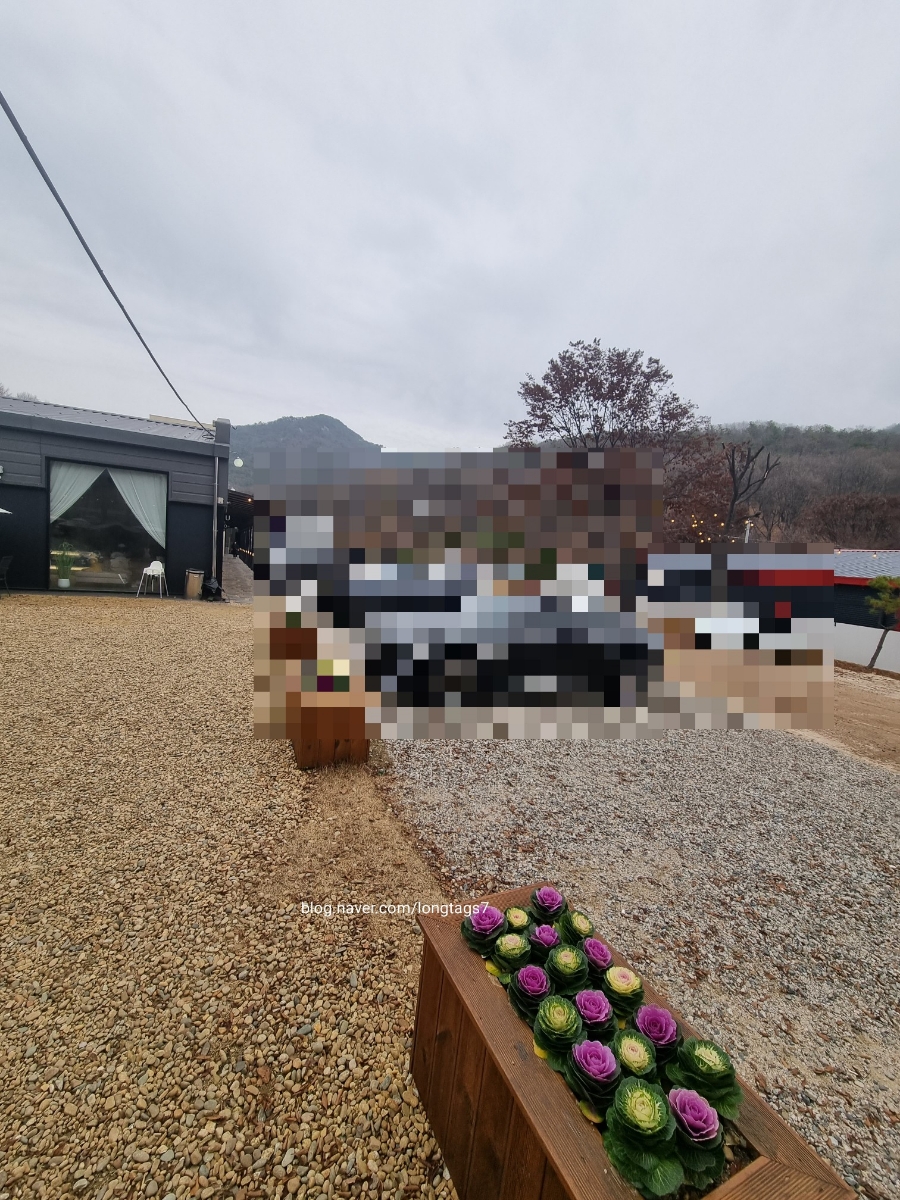 낙엽커피숍 이미지