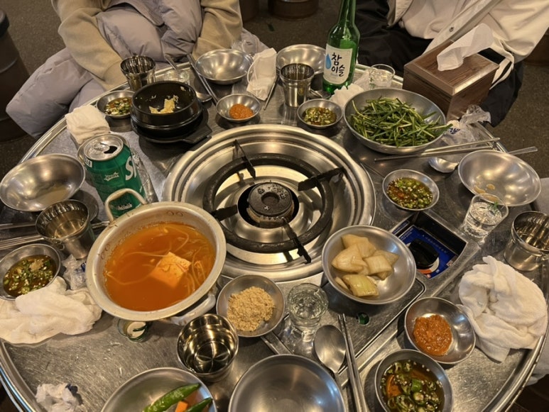 소굴(용봉점) 이미지