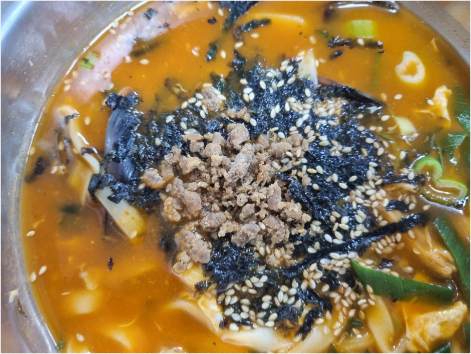 까치칼국수 이미지