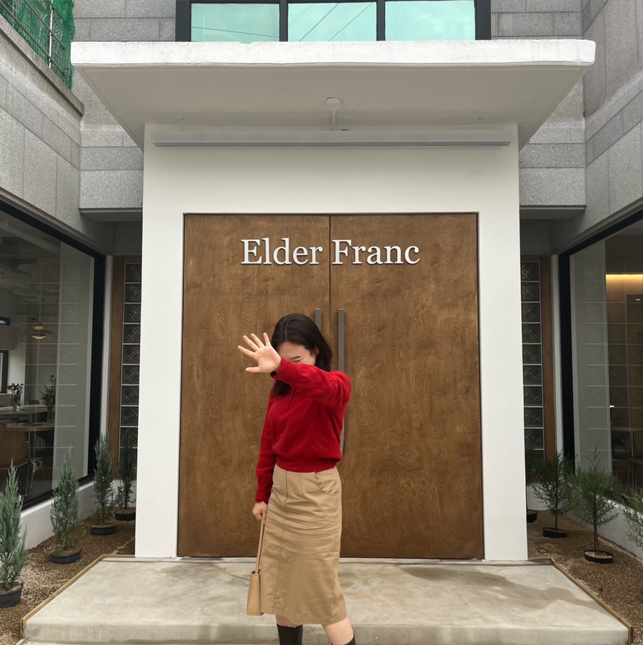 엘더프랑사천점 이미지
