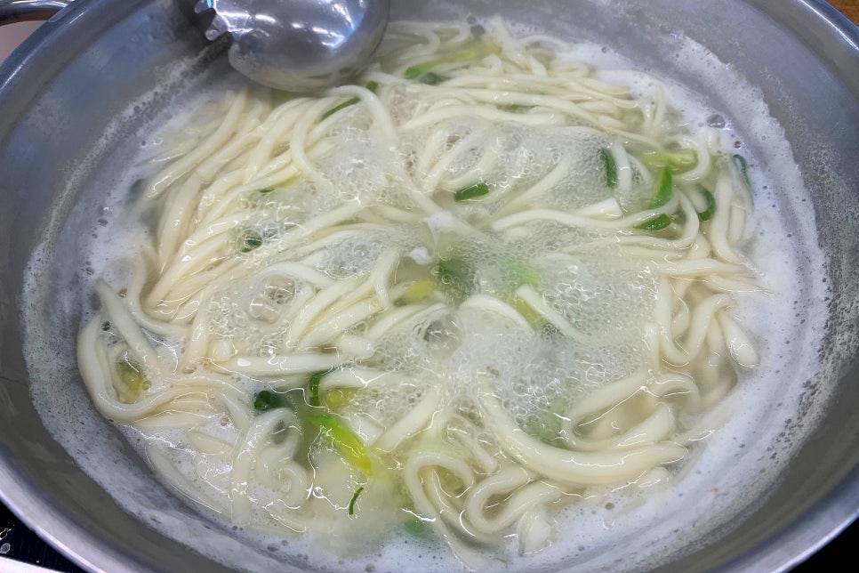 백합칼국수 & 보쌈 이미지