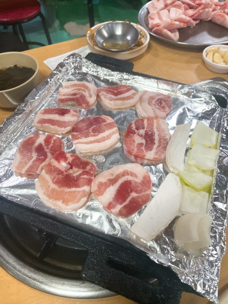 하이포크생삼겹 이미지