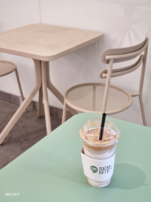 카페쎄미 코엑스점 사진 8