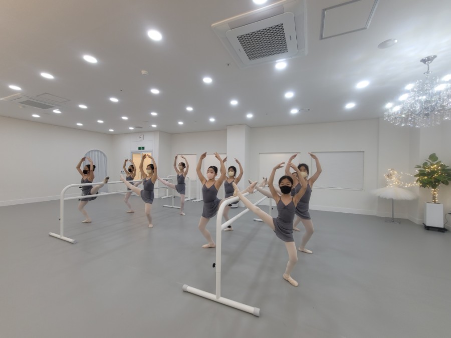 웅천퍼스트무용학원 이미지