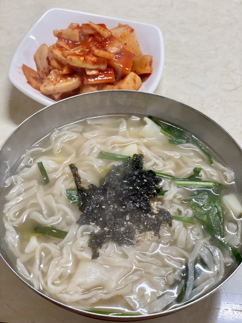 훈이분식 이미지