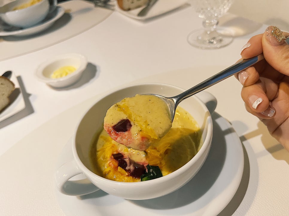 라싸브어(La Saveur) 이미지
