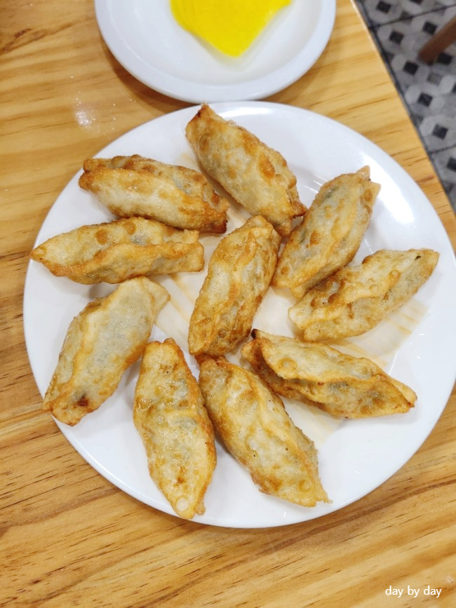 다랑손만두 이미지