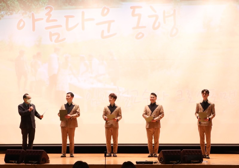 제이와이씨 이미지
