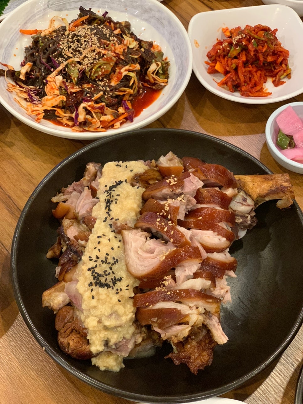 동부왕족발 이미지