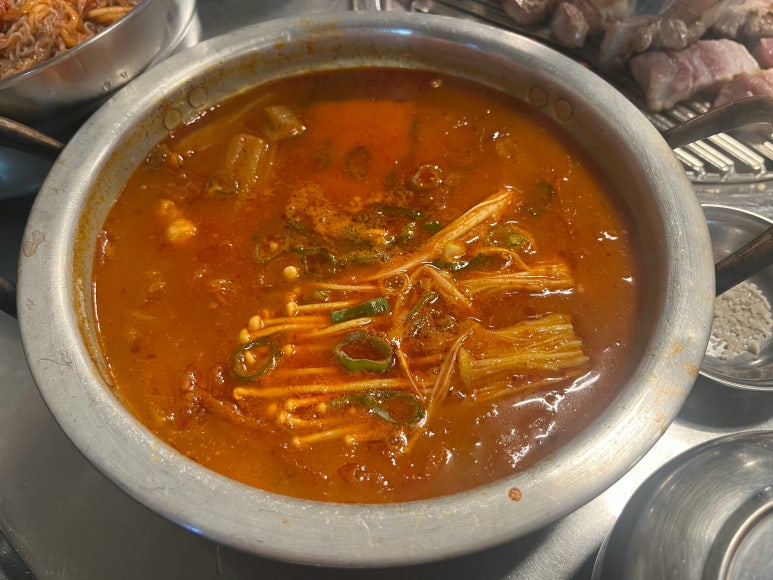 팔팔돼지(88돼지) 이미지