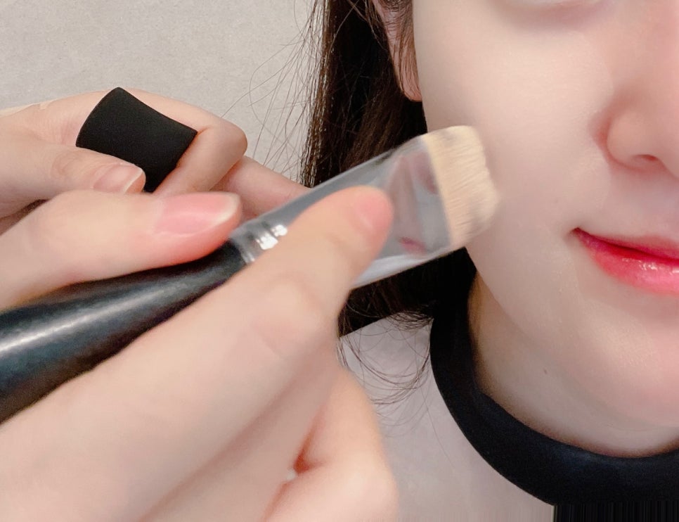 팔레트에이치 나연 이미지