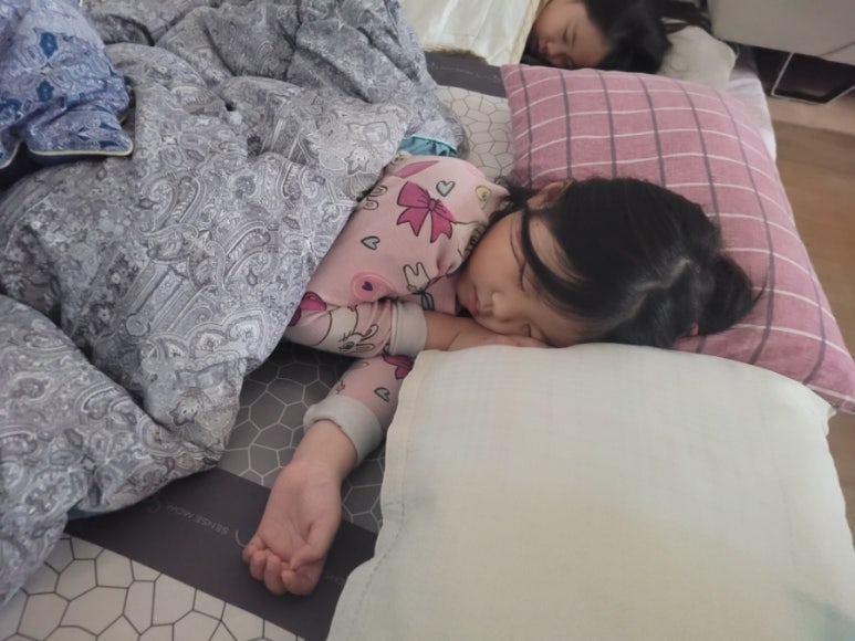 산오징어회와친구들 이미지