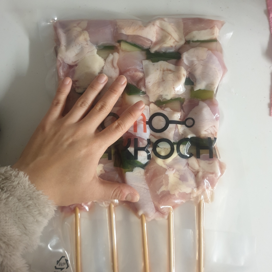 모모닭꼬치 이미지