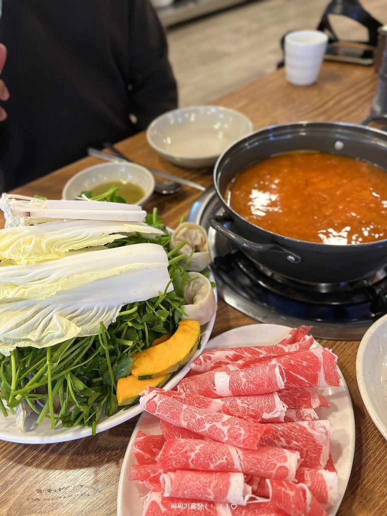 진미샤브샤브칼국수 이미지
