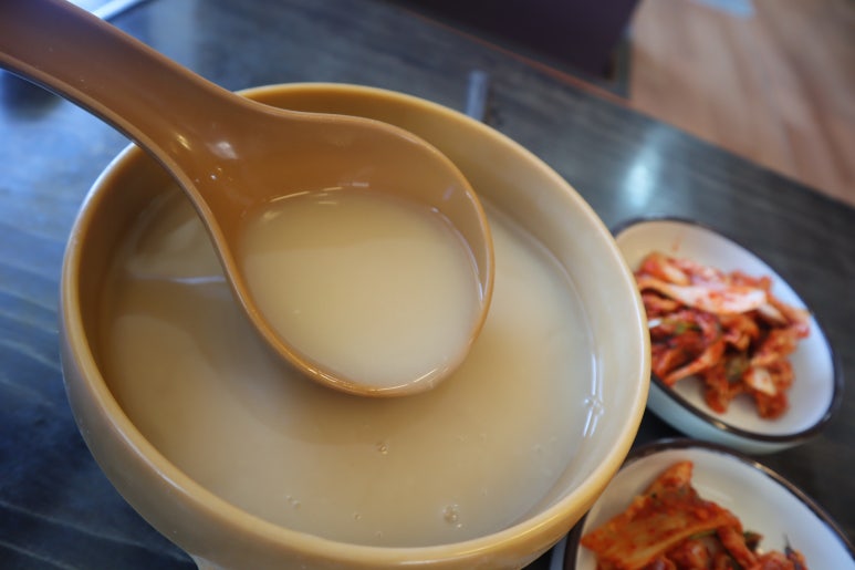 뜨락칼국수 이미지