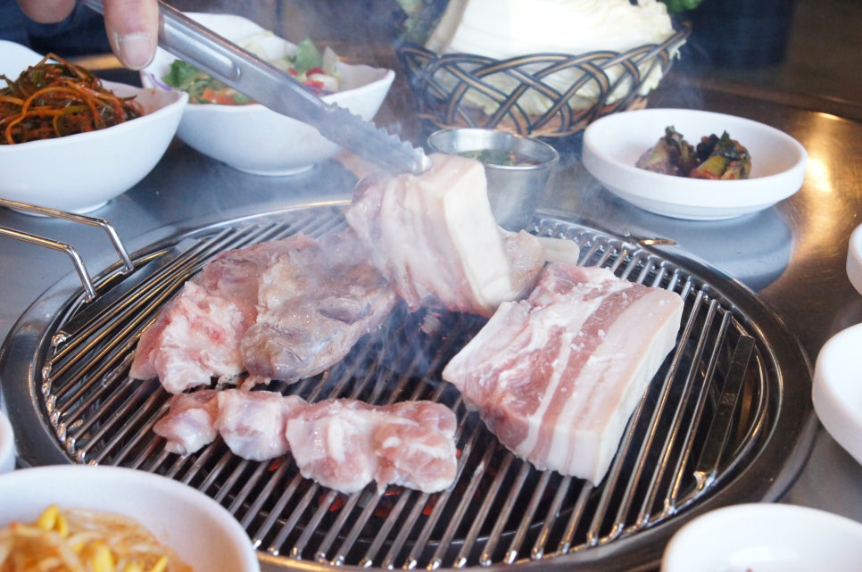 흑돼지자투리구이식당 이미지