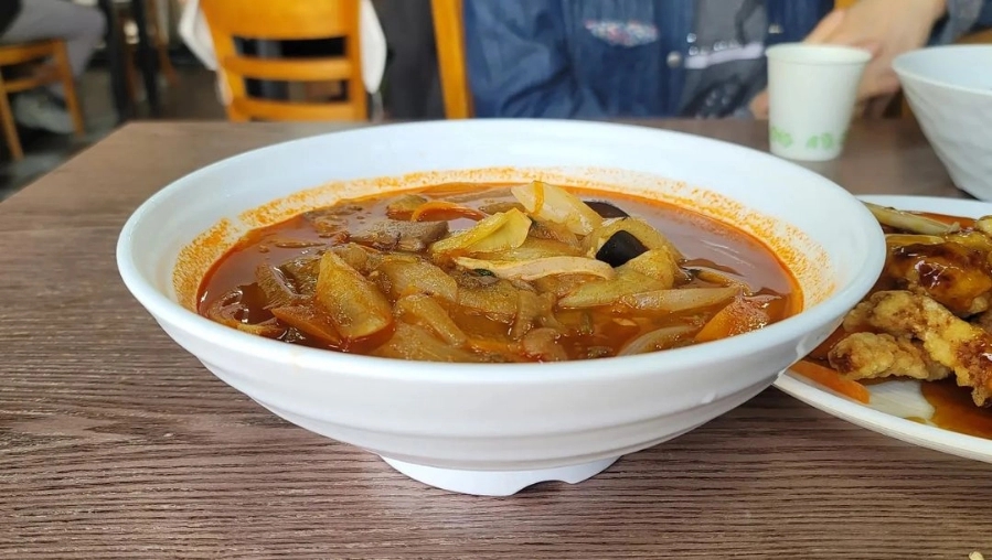 아방궁짬뽕 이미지